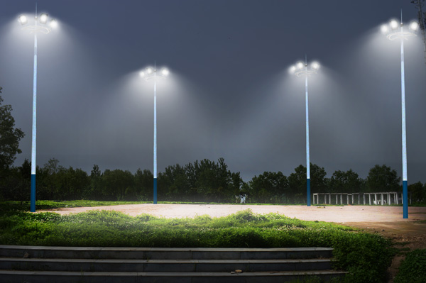 广场 夜景